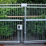 electric fence gates